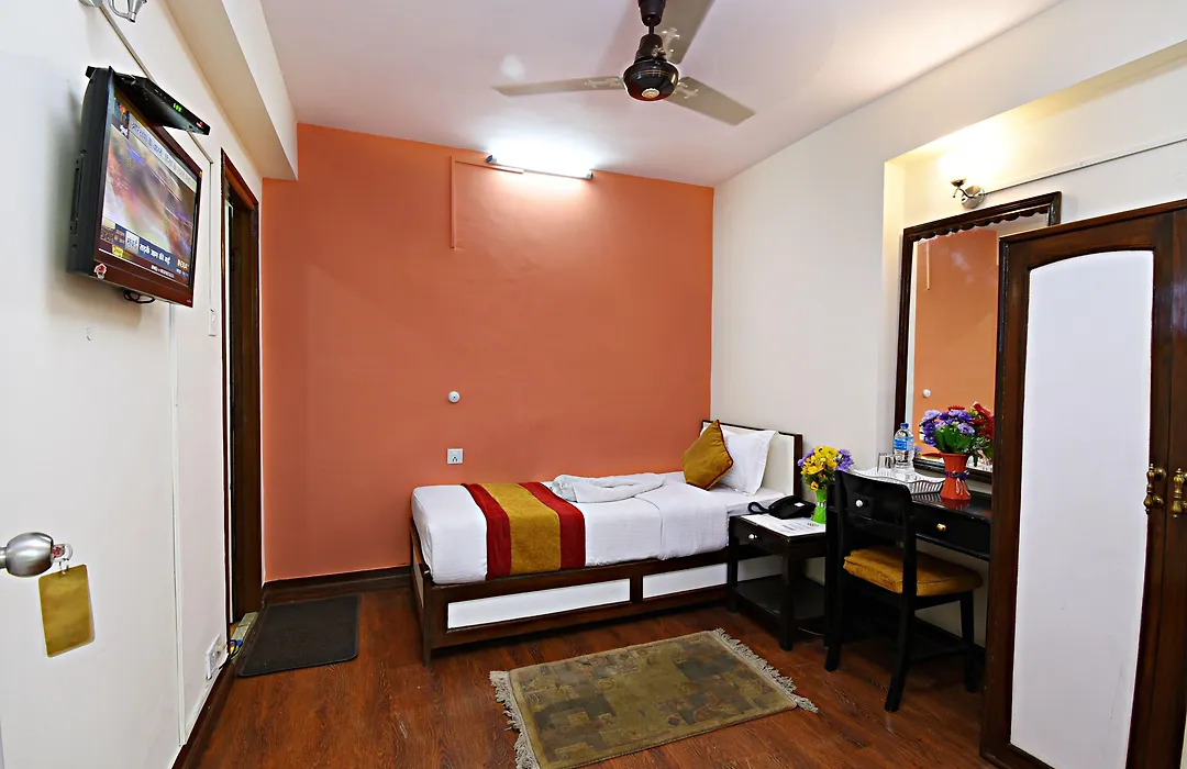 The Hotel Pleasure Home Inn-1